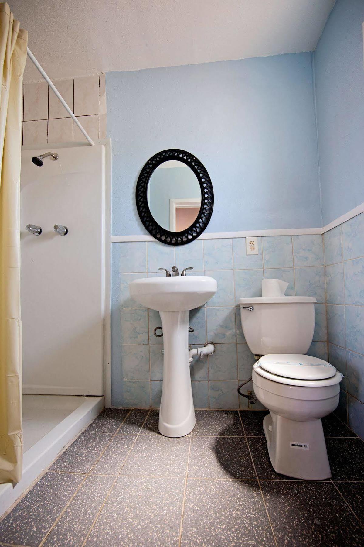 Central Inn Motel Лос Анджелис Екстериор снимка